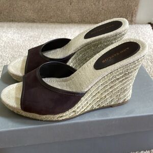 Ann Taylor Wedge
